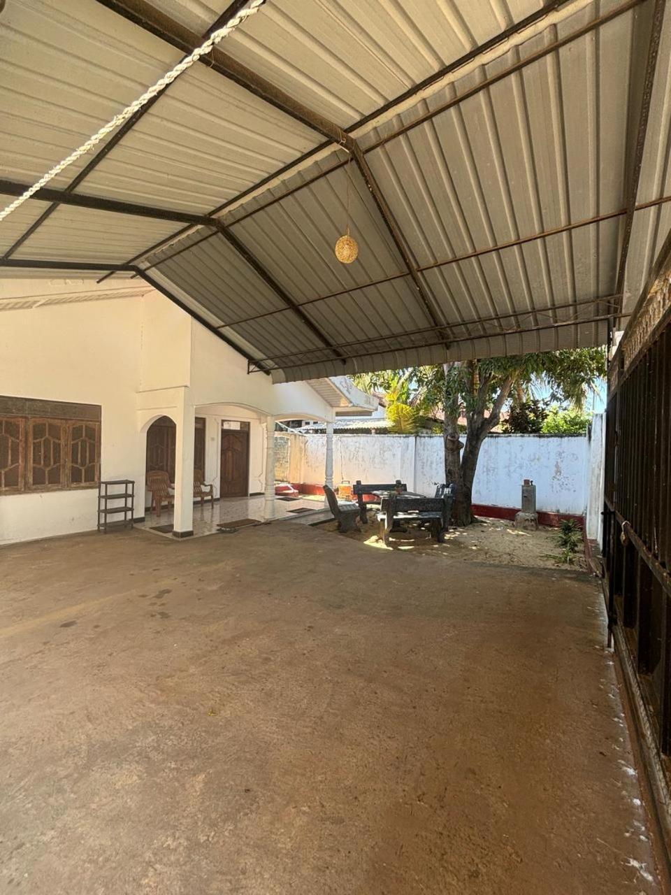 Kingjey Residence Kalpitiya Bilik gambar